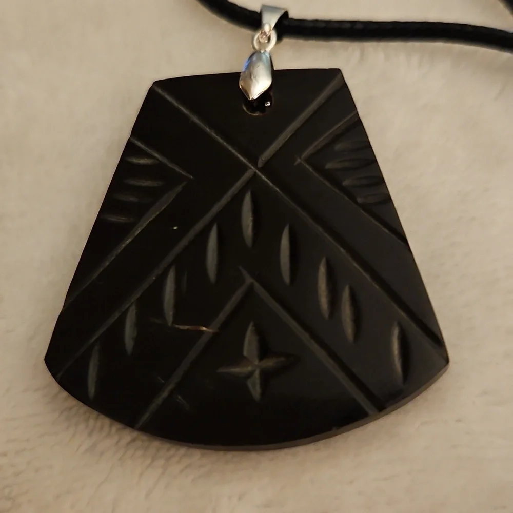Vintage 1970s Black Geometric Carved Lucite Tribal Pendant Rope Necklace